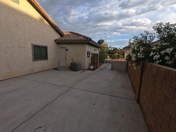 4th image of 6108 Sandstone Mesa Dr