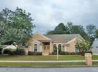 1661 Palm Beach Dr, Apopka, FL 32712