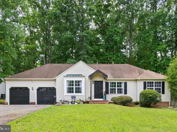 6416 Royal Oaks Dr, Fredericksburg, VA 22407