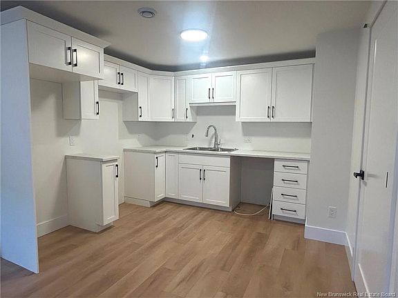 2nd image of 58 Rachel St