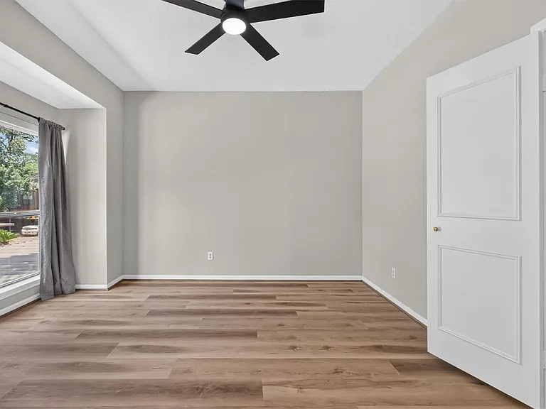 11711 Memorial Dr #621 — Photo 26
