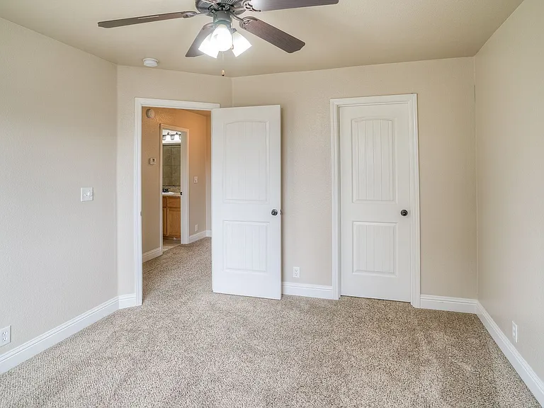 960 Myrtle Ave — Photo 23