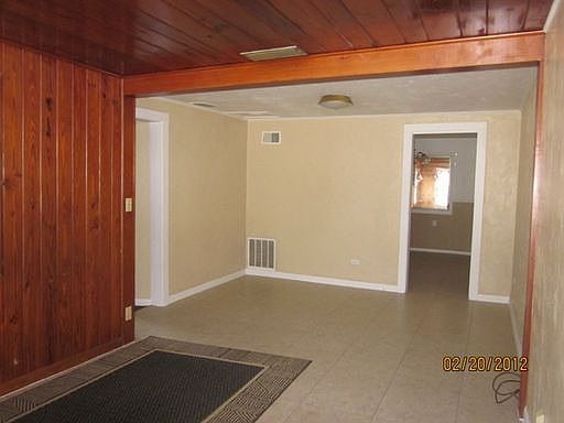 2nd image of 1596 Montgomery Ave