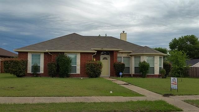 2nd image of 1021 Pepperidge Dr