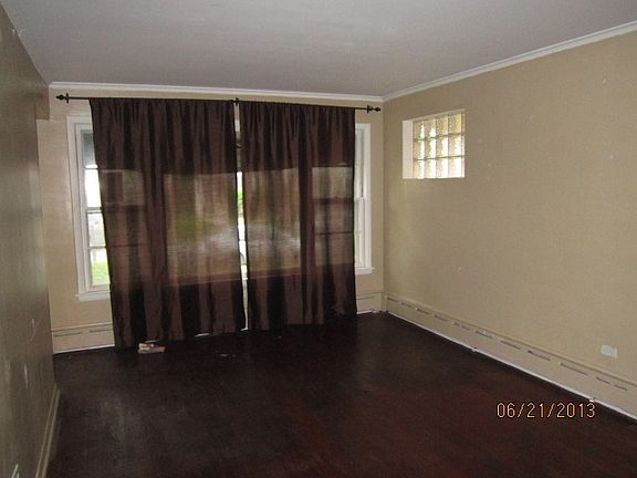 3rd image of 14224 Parnell Ave