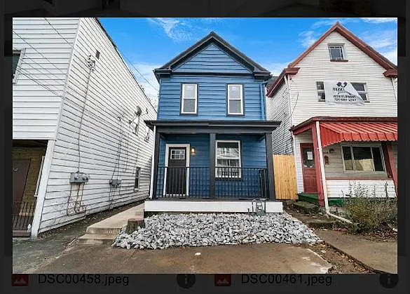 228 E 16th Ave — Photo 2