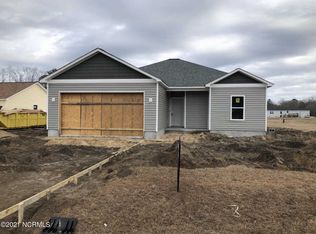 122 Paradise Acres Dr, Ernul, NC 28527