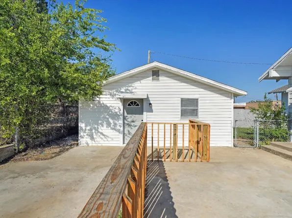 200 SW 6th Ave #B, Mineral Wells, TX 76067