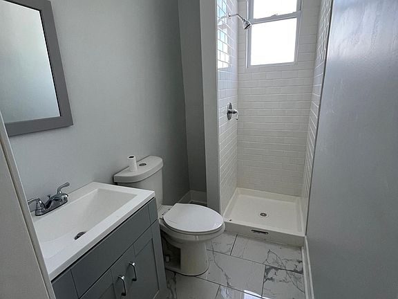 5th image of 2442 S Kedzie Ave Unit 2F