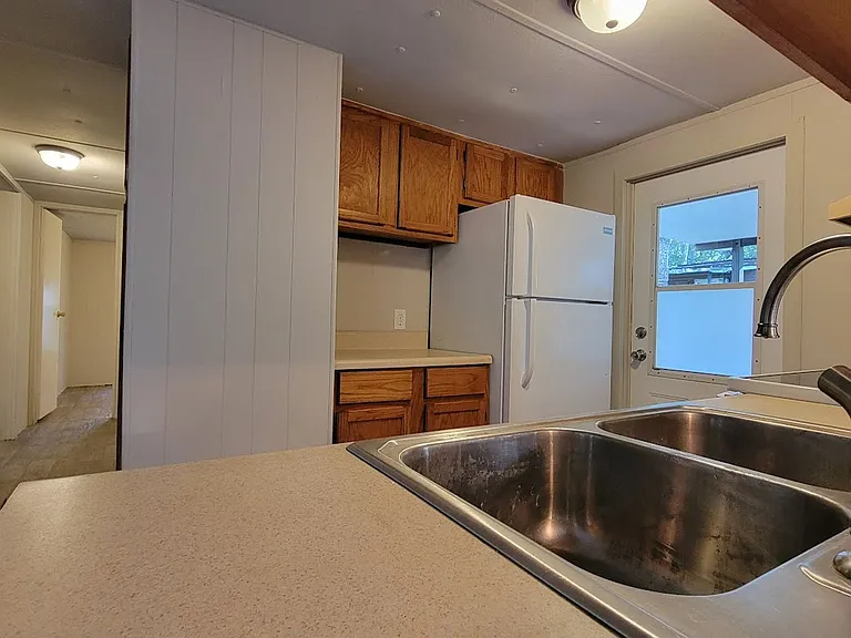 5321 SE 32nd Ct — Photo 3