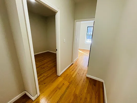 Rented by DeSimone Real Estate | media 5