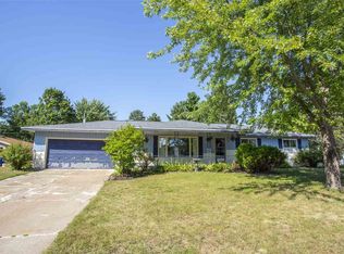 600 Fred St, Rothschild, WI 54474