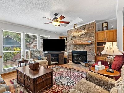 213 Old State Ten Rd, Black Mountain, NC, 28711