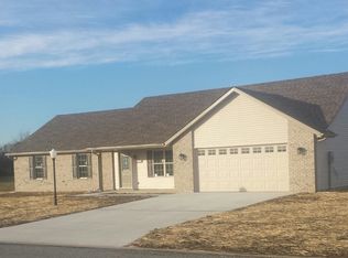 1205 Turnberry Dr, Herrin, IL 62948