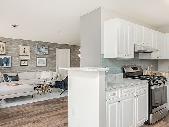 4th image of 1 Avalon Dr #1-2234