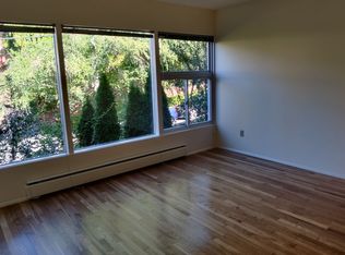 735 Belmont Ave E #203, Seattle, WA 98102