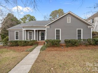 4326 Saxonbury Way, Charlotte, NC 28269