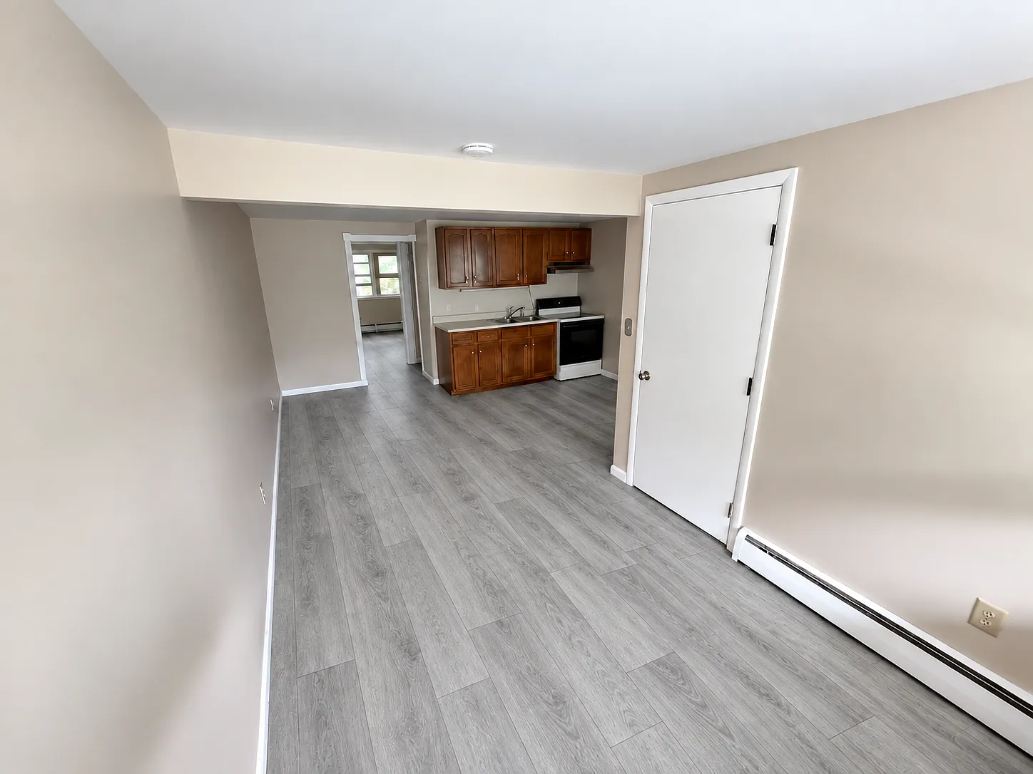 1 bed, $1,350 — Photo 2