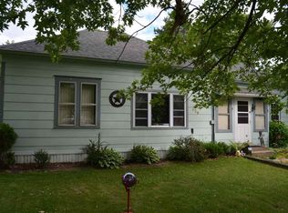 426 S Main St, Hancock, WI 54943