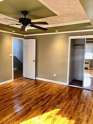 5th image of 1012 E 223rd St #2