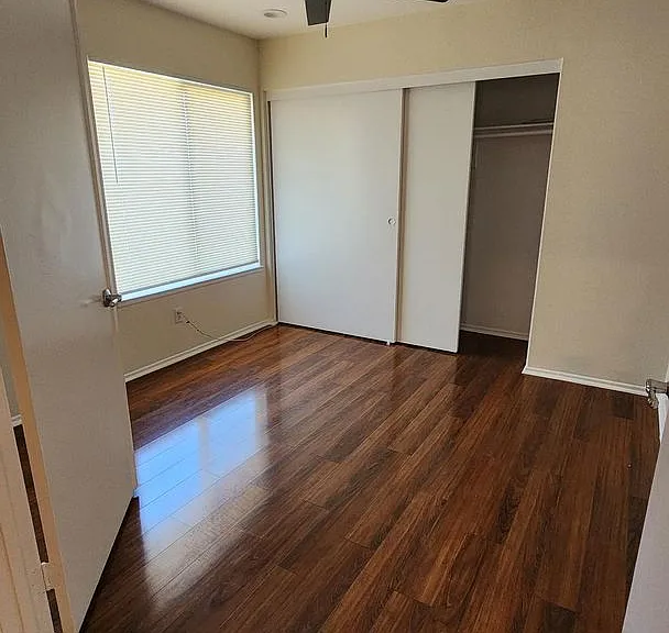 2529 Christine St — Photo 10
