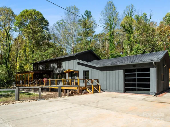 32 Campground Rd, Asheville, NC 28805
