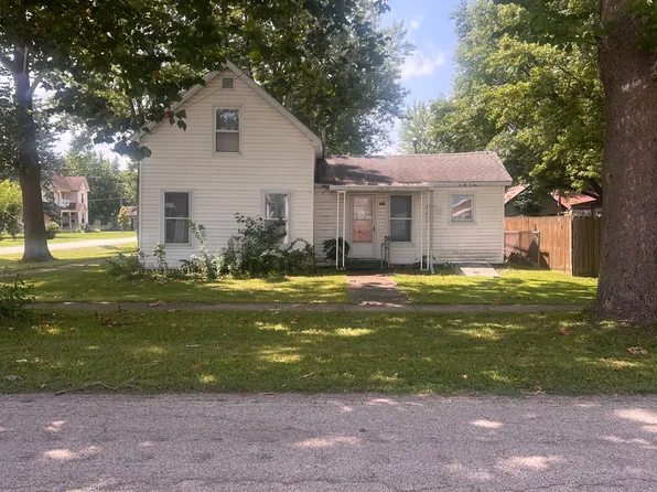 301 N Jackson St, Gardner, IL 60424