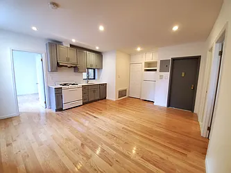 Rented by Teresa Lai, LREB