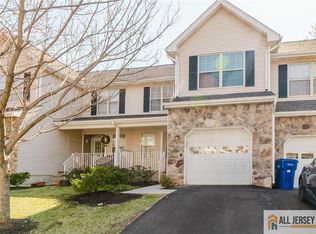 203 Concord Pl, North Brunswick, NJ 08902