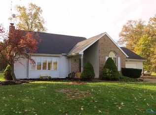 21062 Powers Rd, Defiance, OH 43512