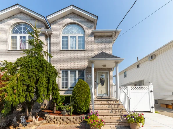 773 Correll Avenue image 1 of 30