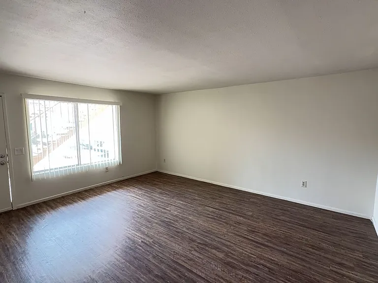 4418 N 53Rd Ln — Photo 23