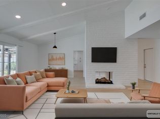 1852 E Viking Rd, Las Vegas, NV 89169