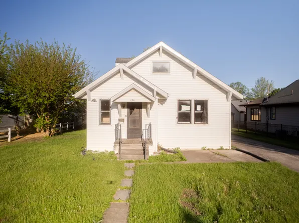 124 N 11th St, Elwood, IN 46036