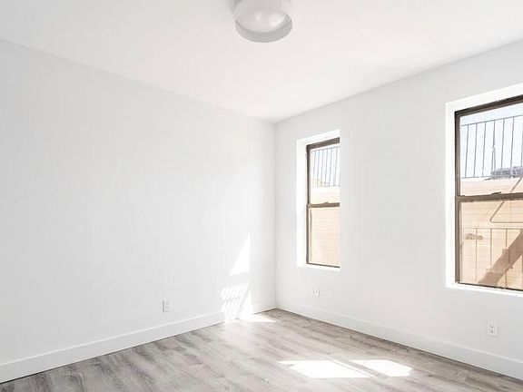 3rd image of 34-04 34th Ave #Ad4