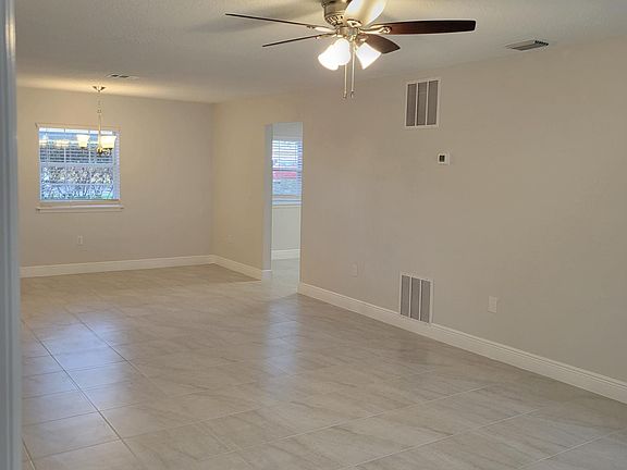 3rd image of 7104 Olympia Ct