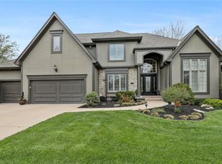 5000 W 131st Ter, Leawood, KS 66209