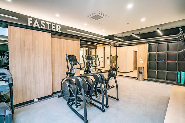 Rented by Highline Residential | media 9