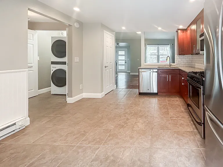 72 Pepperbush Pl — Photo 13