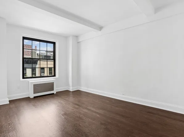 160 West 71st Street image 1 of 17