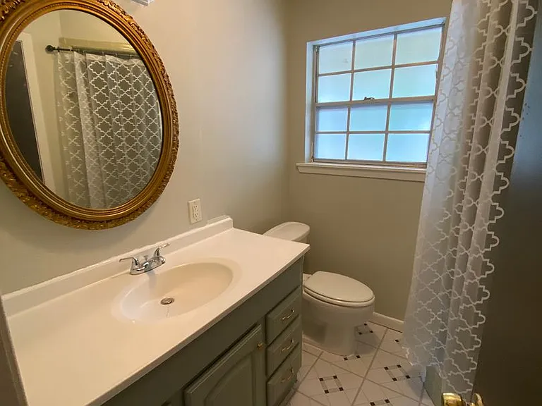 1006 E Hazel St — Photo 16