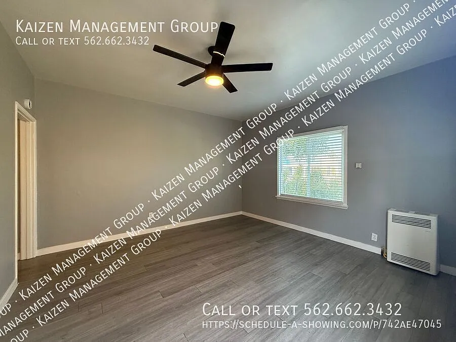 1634 Pine Ave — Photo 3