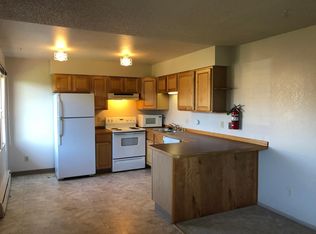 5326 Lionheart Dr APT 8, Anchorage, AK 99508