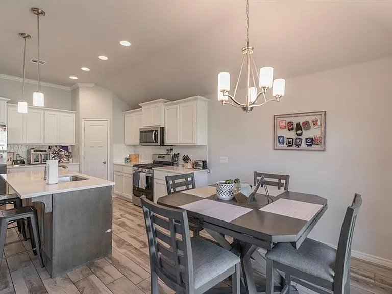 13809 Village Cv — Photo 13