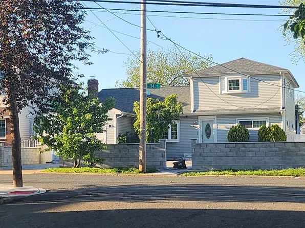 245-21 134th ave, Rosedale, NY 11422