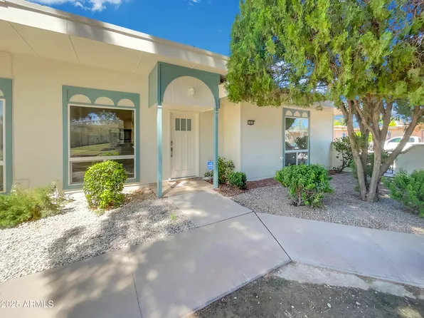 13433 N EMBERWOOD Drive, Sun City, AZ 85351