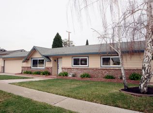 680 Malat Dr, Thousand Oaks, CA 91320