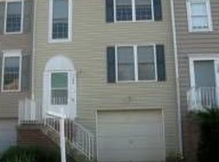 752 Hetzel Ter SE, Leesburg, VA