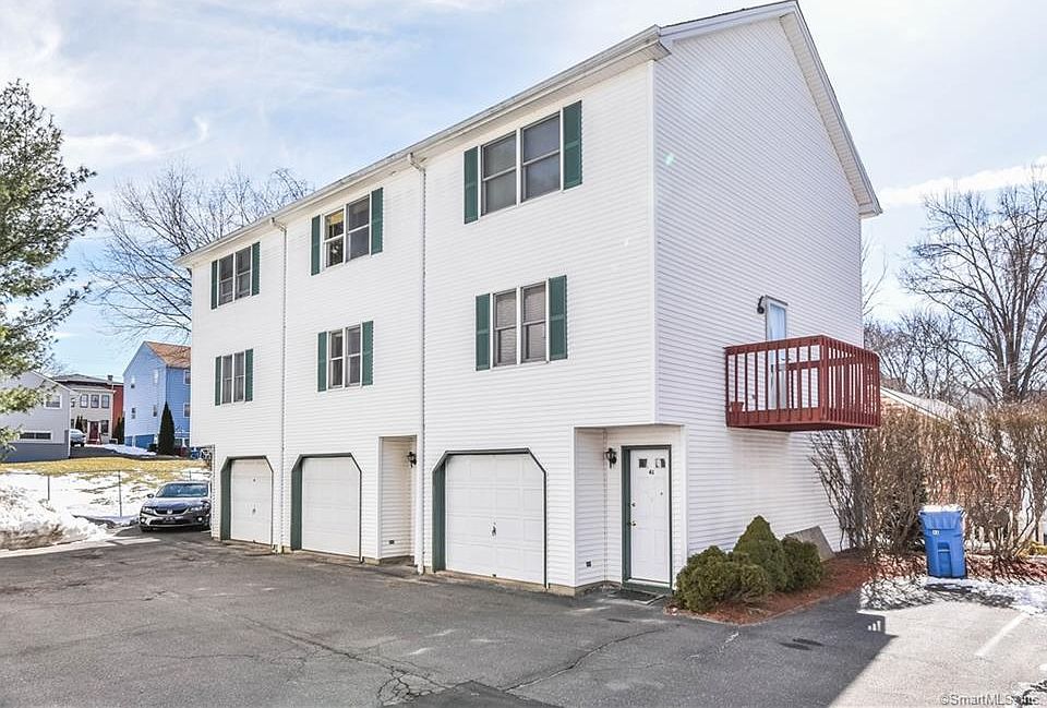 1st image of 243 Lawlor St APT 4B