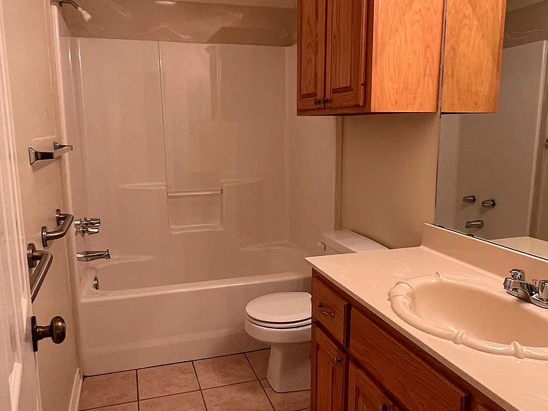 309 Laird Ln #105 — Photo 32